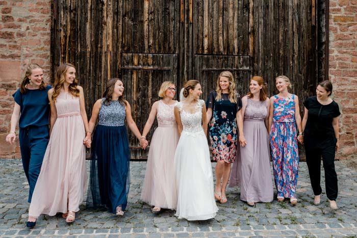 Brautjungfern Hochzeitsfotograf Sauerland Gruppenbilder Hochzeit